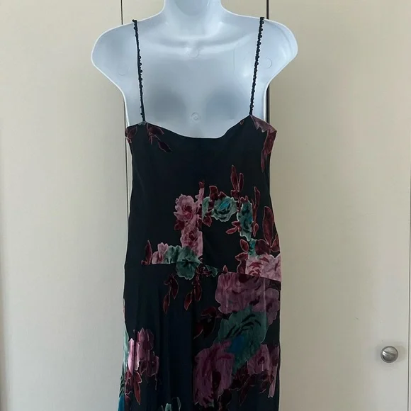 Nine West Silk blend Asymmetrical embellished spaghetti strap Floral Dress 6 - Picture 5 of 9